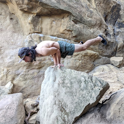 Runyon TrailStash 5" Gravel Short, Great for Hiking and the Outdoors