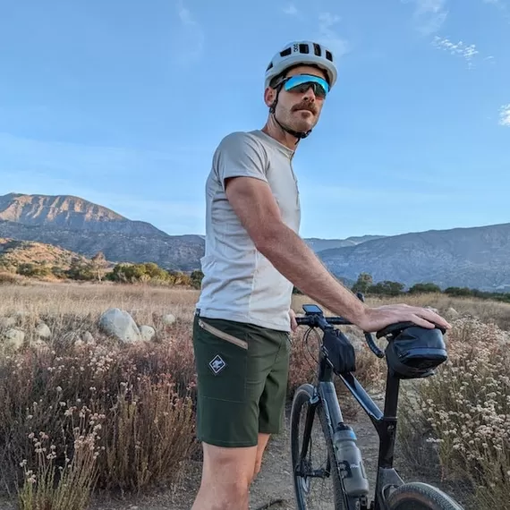 Runyon TrailStash 7" Olive Green  TrailStash Gravel, Running, HIking Performance Short