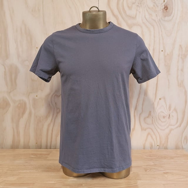 Men's 100% cotton athletic short sleeve shirt in Steel Grey, Made in USA by Runyon, for running, hiking, gym workouts and training