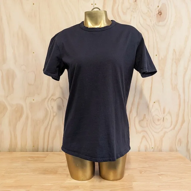 Women's (Unisex) 100% cotton athletic short sleeve shirt in Vintage Black, Made in USA by Runyon, for running, hiking, gym workouts and training
