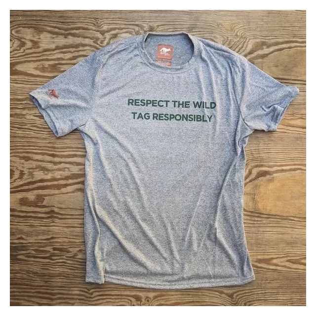 Men's Respect The Wild Tag Responsibly Signature Fitness Shirt