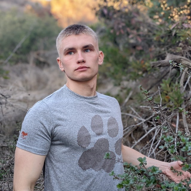 Runyon Canyon Apparel Men's Puma Paw Signature Performance Fitness Shirt Made In USA