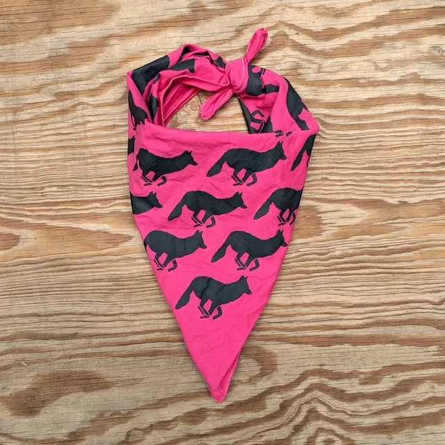 Runyon Canyon Apparel Hot Pink Charcoal Bandana great for Running, Hiking, Trails, Outdoor Fitness Made In USA Runyon Canyon Apparel Hot Pink Charcoal Bandana great for Running, Hiking, Trails, Outdoor Fitness Made In USA